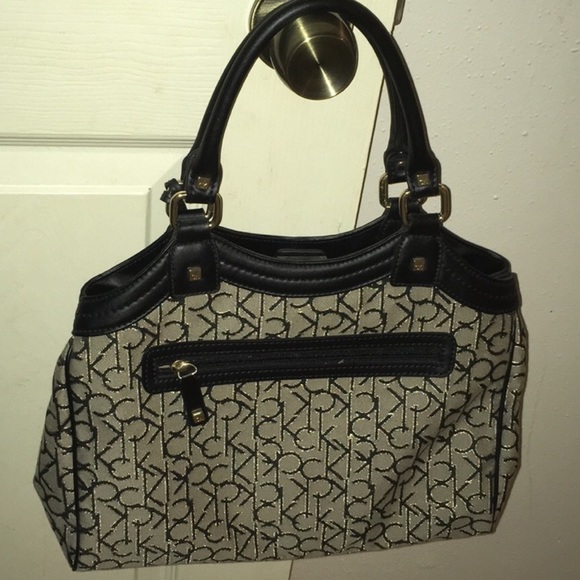 Calvin Klein Handbags - Calvin Klein Shoulder Purse